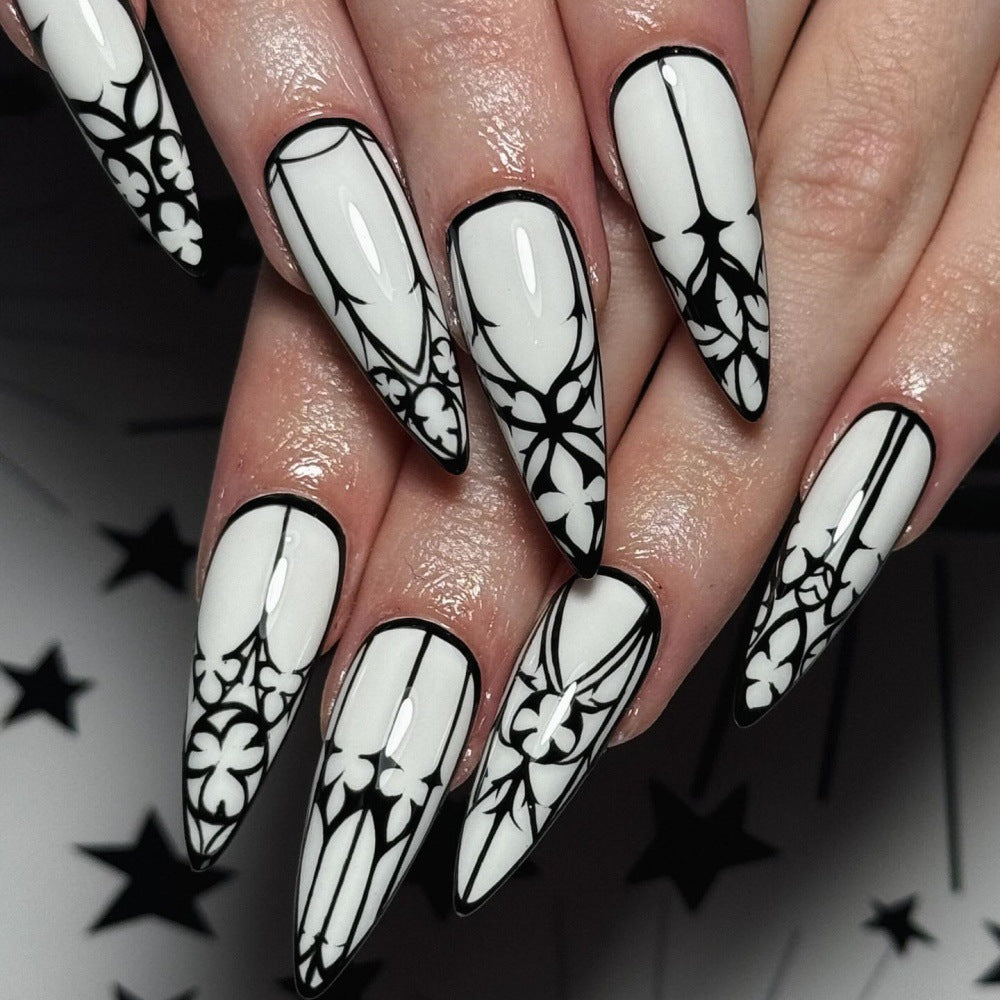 Creative nail art with floral design Stornfield