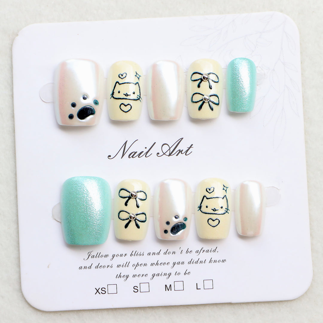 Whimsical Animal-Themed Press-On Nail Art Stornfield