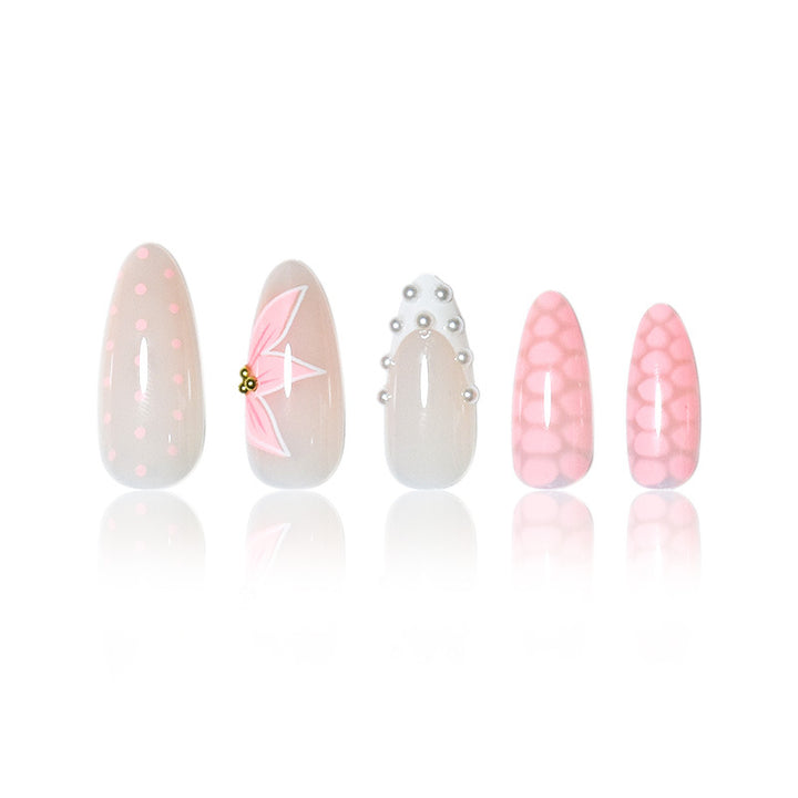 Elegant Press-On Nail Art Set with Unique Designs Stornfield