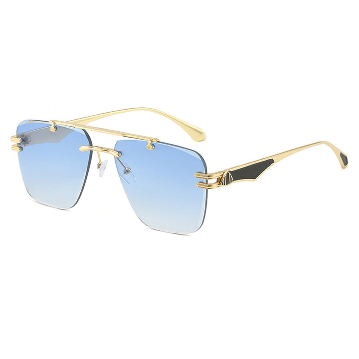 Women’s designer sunglasses in an extravagant frame Stornfield
