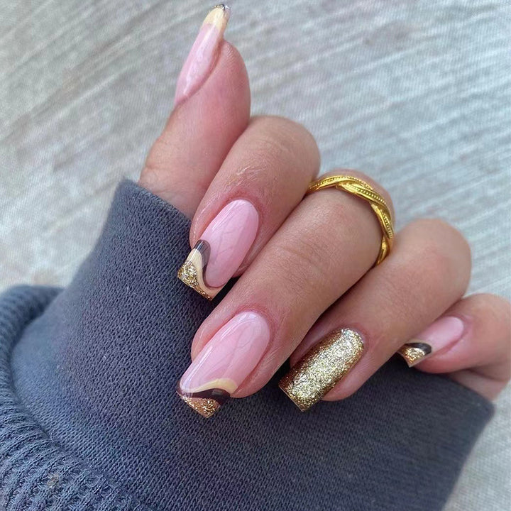 Creative and elegant art nails Stornfield