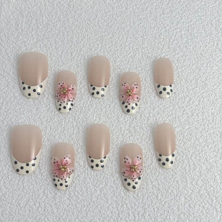 Art Nail Set with Floral Accents Stornfield