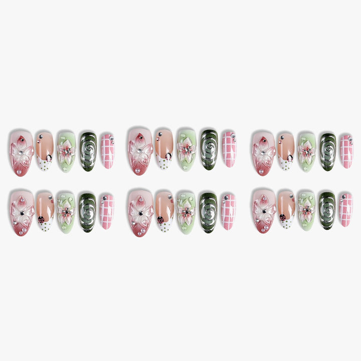 Artificial nail set with floral patterns and unique 3D details Stornfield