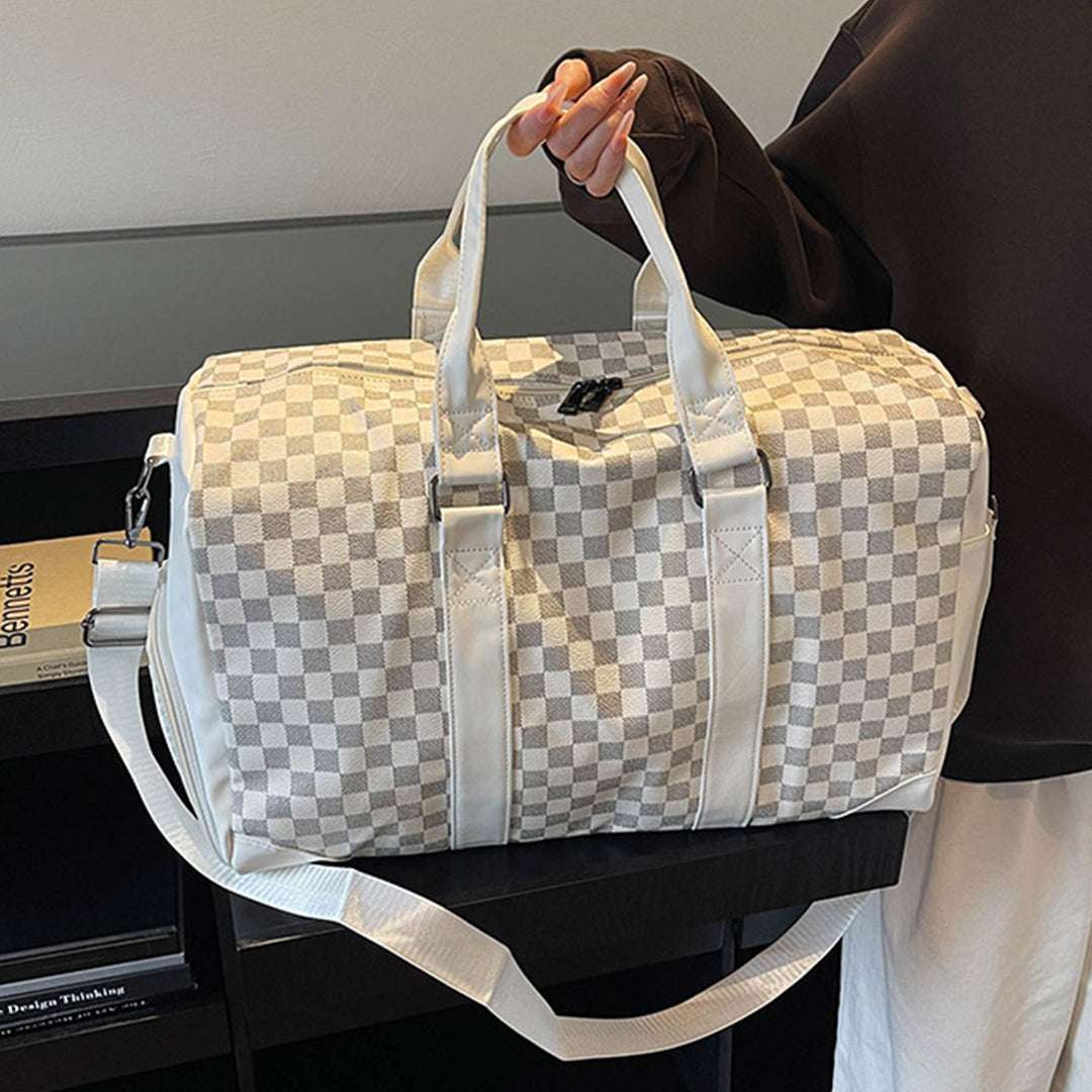 Elegant Travel Bag with Sturdy Carry Handles and Practical Interior Division Stornfield