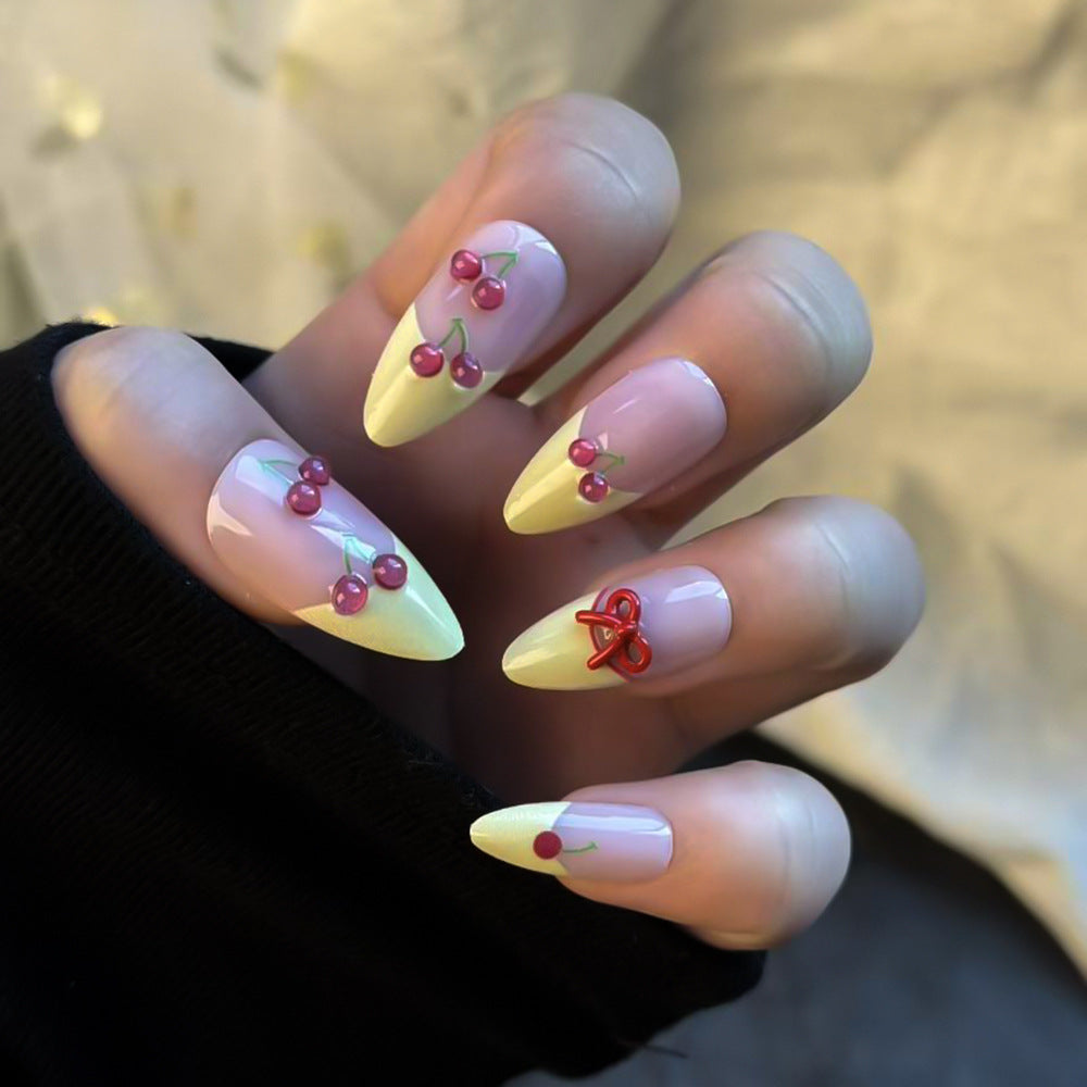 Natural Floral Press-On Nail Set Stornfield