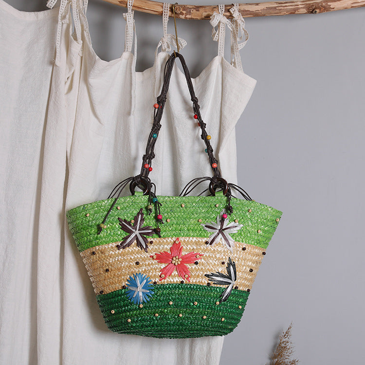 Beach bag with colorful flower pattern Stornfield