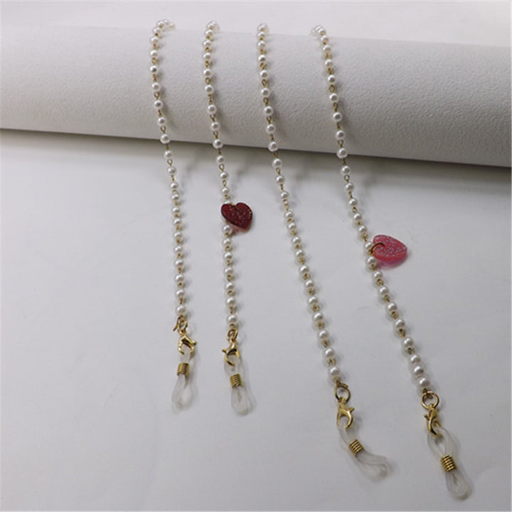 Pearl necklace with heart pendant Stornfield