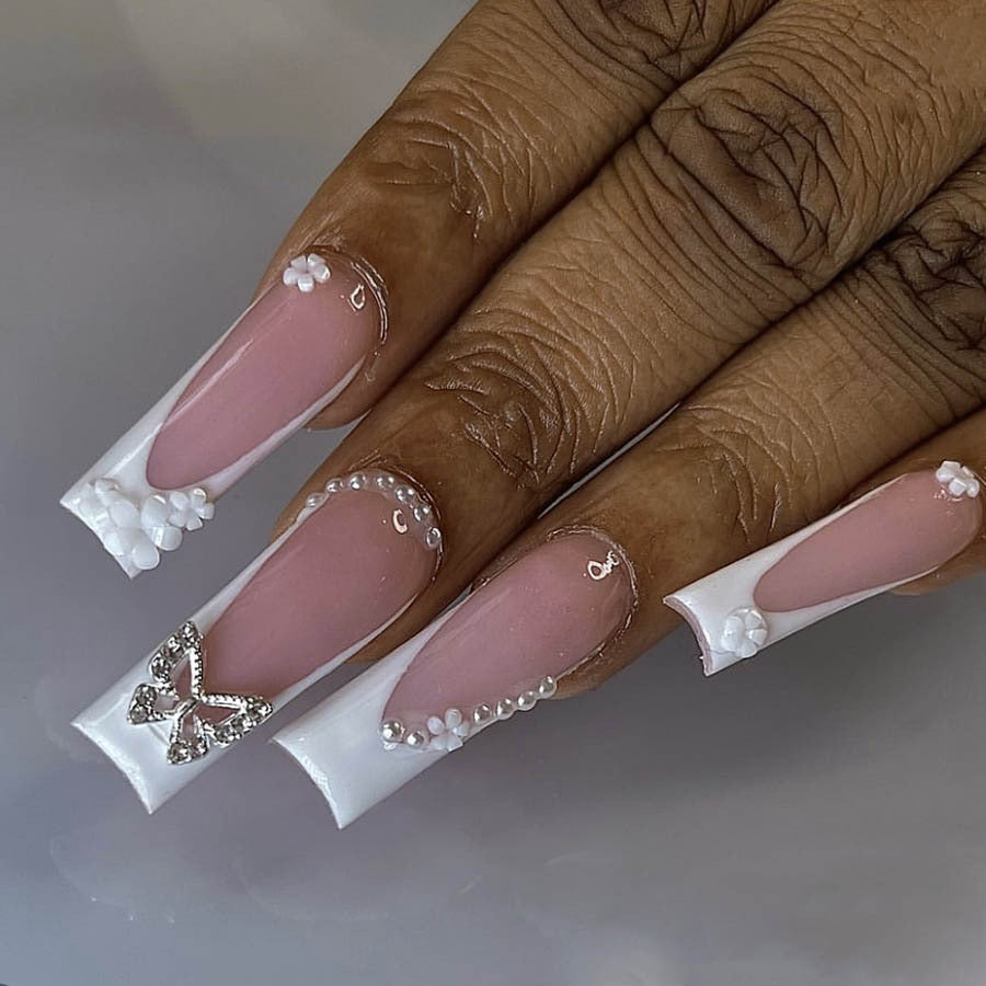 Artificial nails in elegant design Stornfield