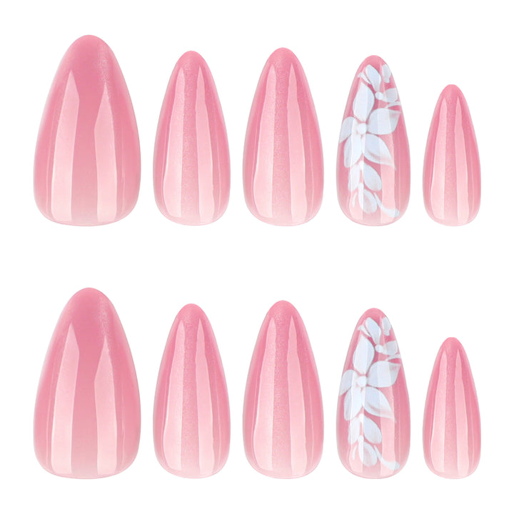 Luxurious artificial nails Stornfield