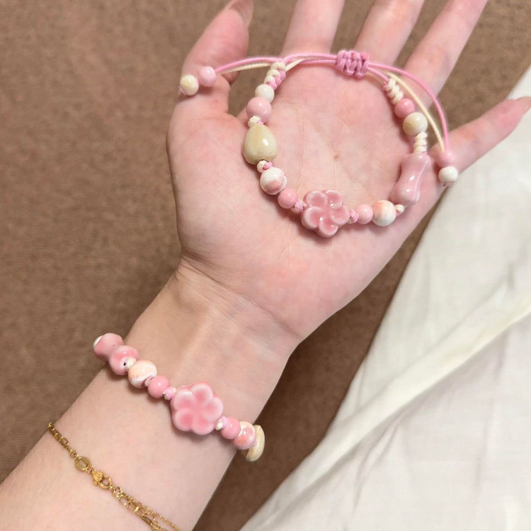 Adjustable Floral Bead Bracelet Stornfield