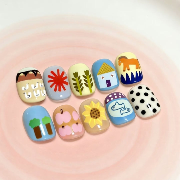 Artistic Cat-Themed Press-On Nail Art Set Stornfield