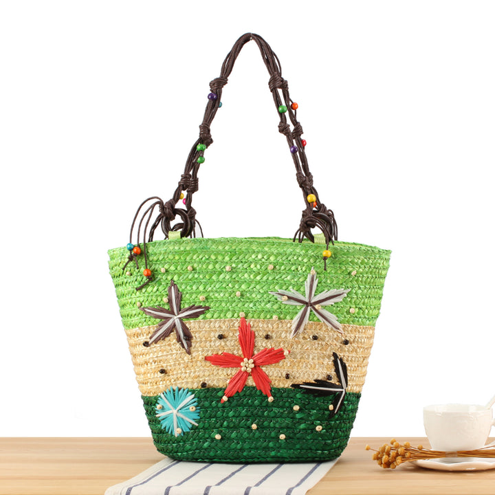 Handcrafted beach bag with cheerful floral patterns Stornfield