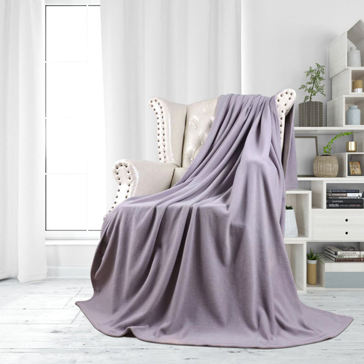 Ladies luxurious and cuddly living room blanket Stornfield
