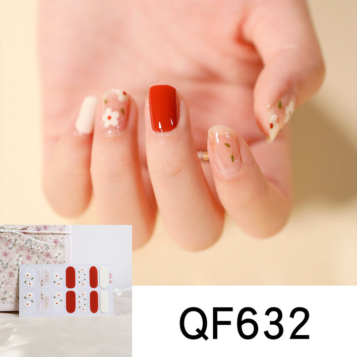 Artificial nail design with heart motif Stornfield