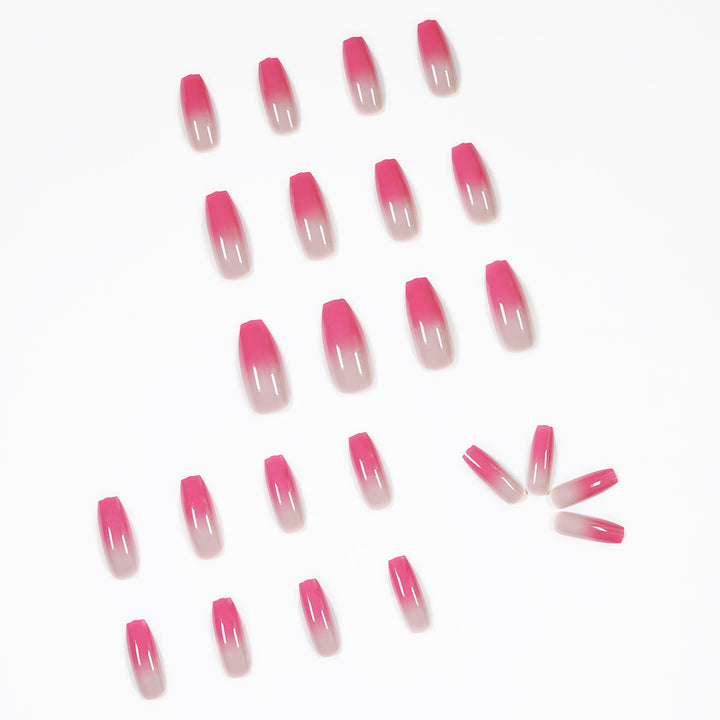 Elegant and creative art nails Stornfield