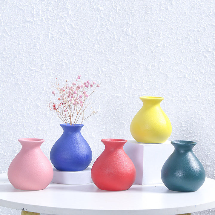 Modern Textured Ceramic Decorative Flower Vase Stornfeild