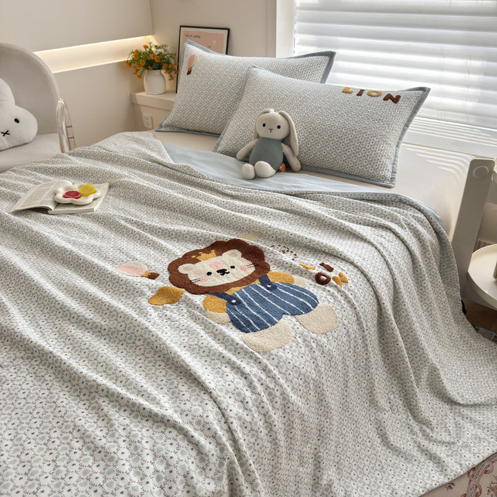 Women Cozy Bedspread with Playful Penguin Design Stornfield