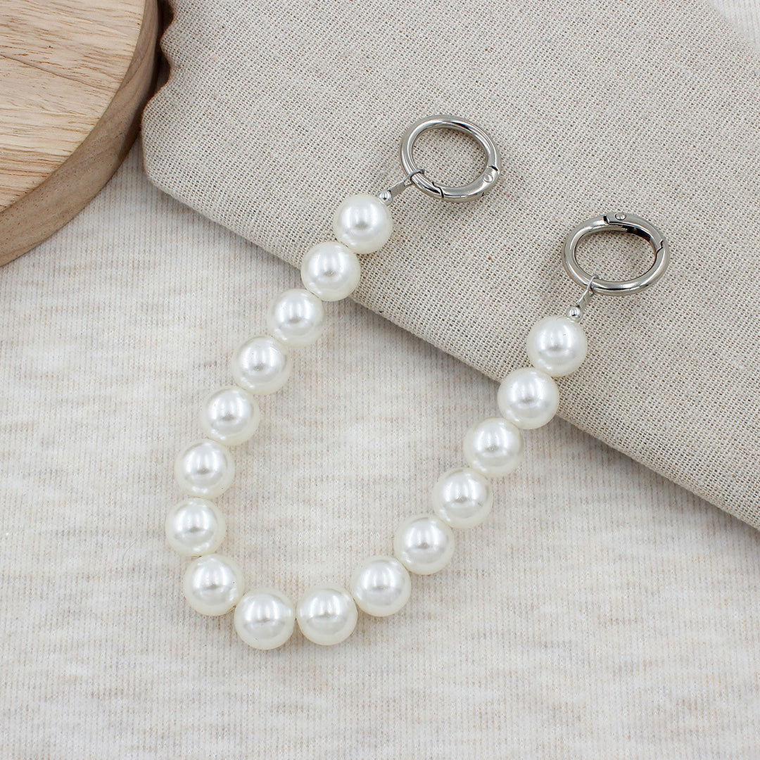 Elegant Pearl Accessory Stornfield
