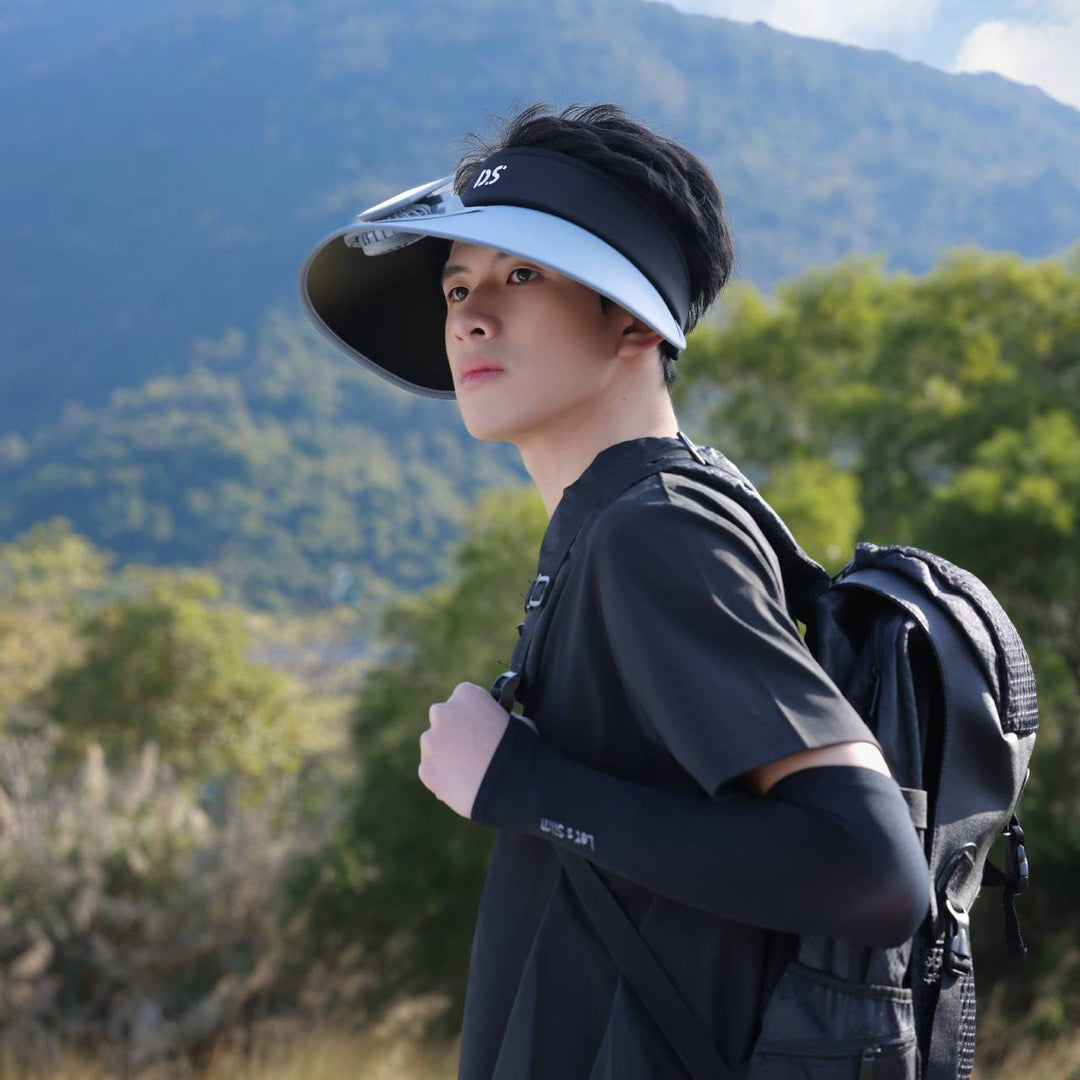 Adjustable sun visor with extra wide brim and breathable headband Stornfield