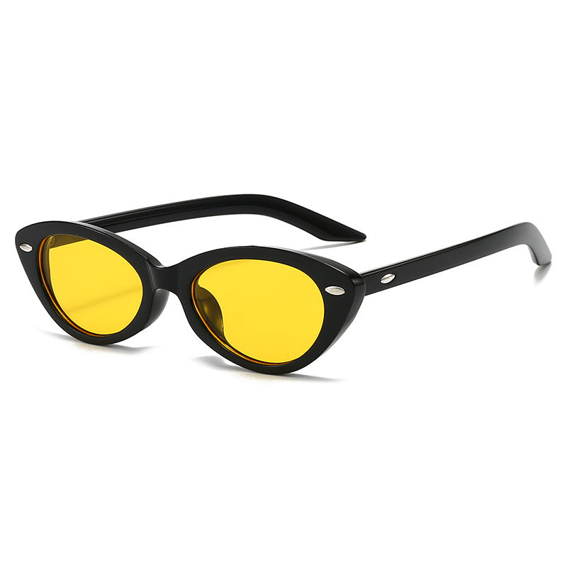 Vintage-Inspired Cat-Eye Sunglasses Stornfield
