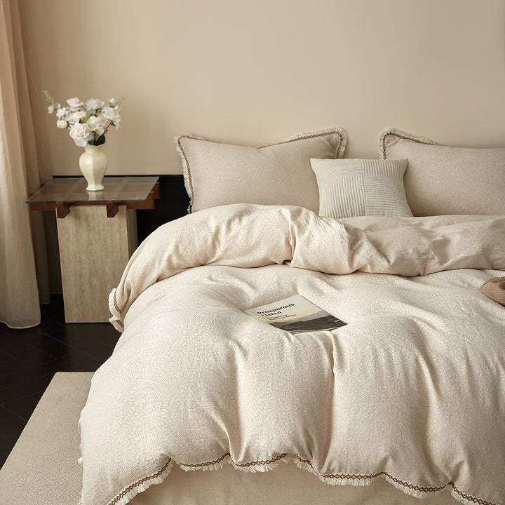Reversible Cotton-Linen Textured Quilted Duvet Comforter Set with Scalloped Trim and Pillow Shams