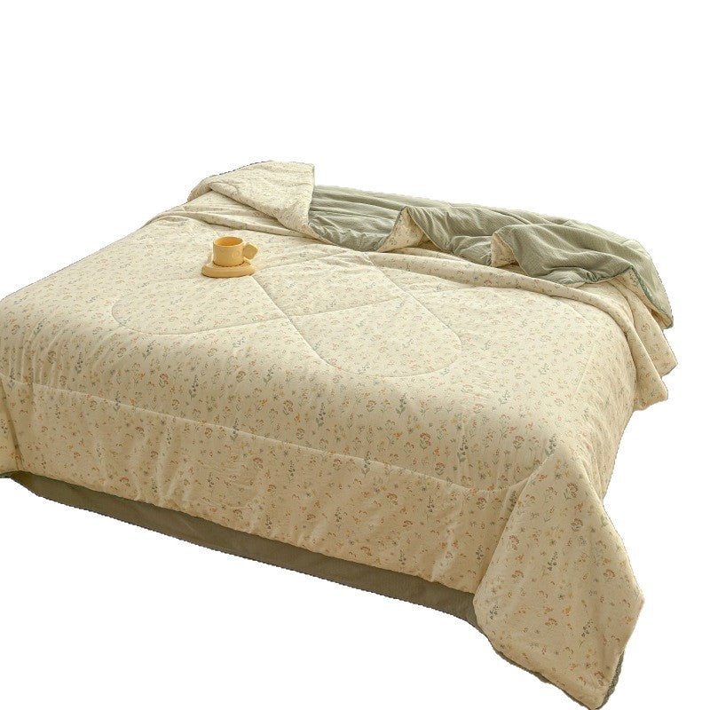 Floral Patterned Quilted Bedspread