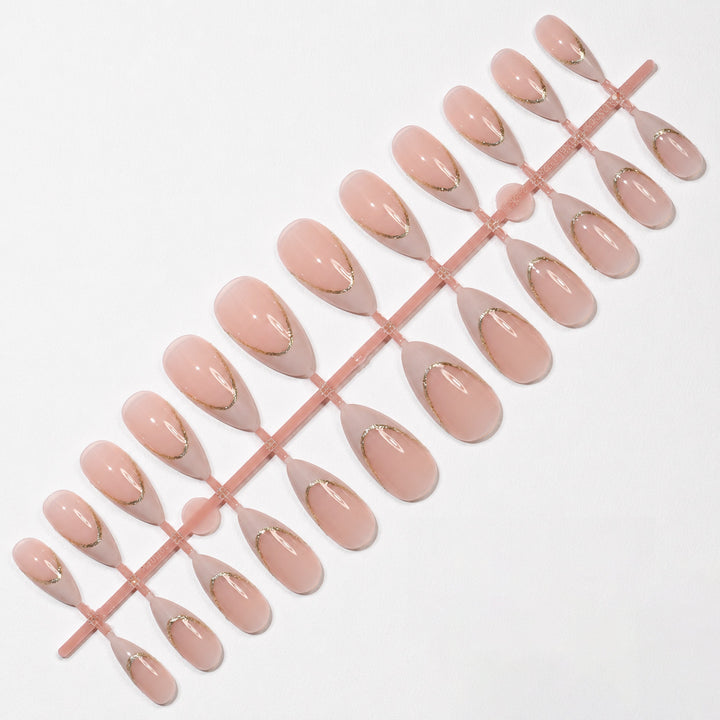 Elegant Artificial Nails with Gold Accents Stornfield