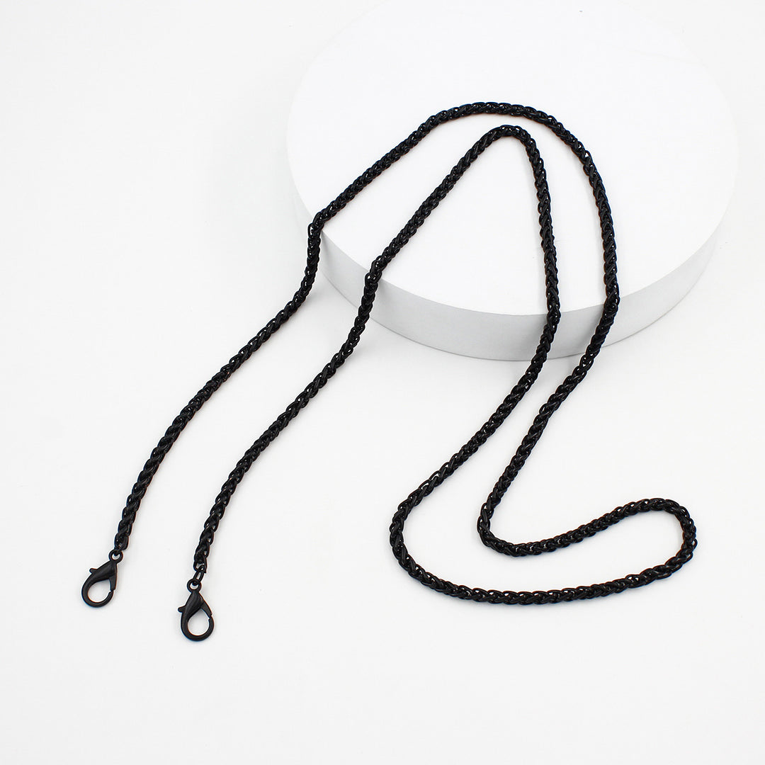 Elegant Pearl and Chain Necklace Stornfield