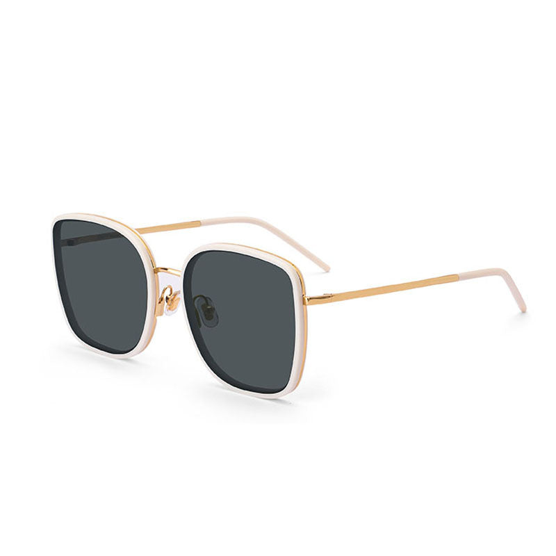 Women's Fashion Oversized Sunglasses in Elegant Square Design Stornfield