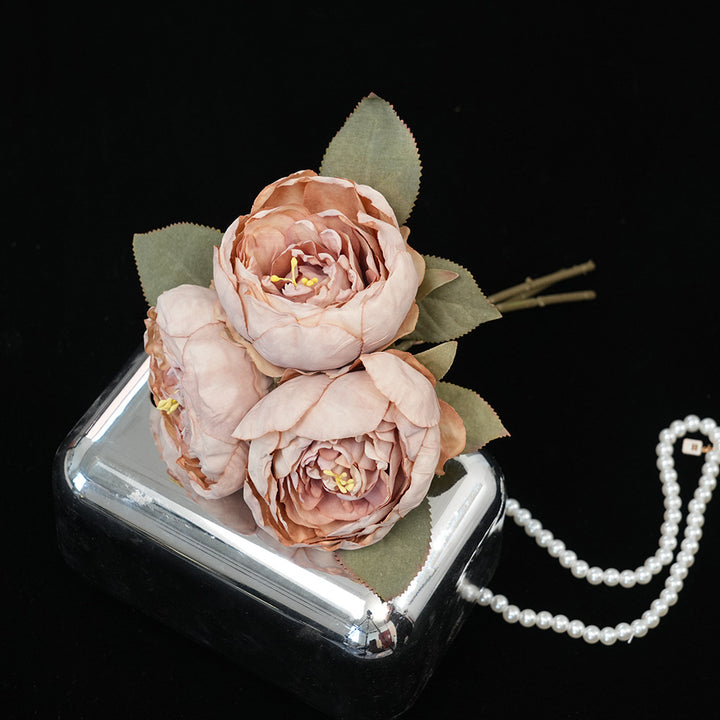 Elegant Floral Arrangement