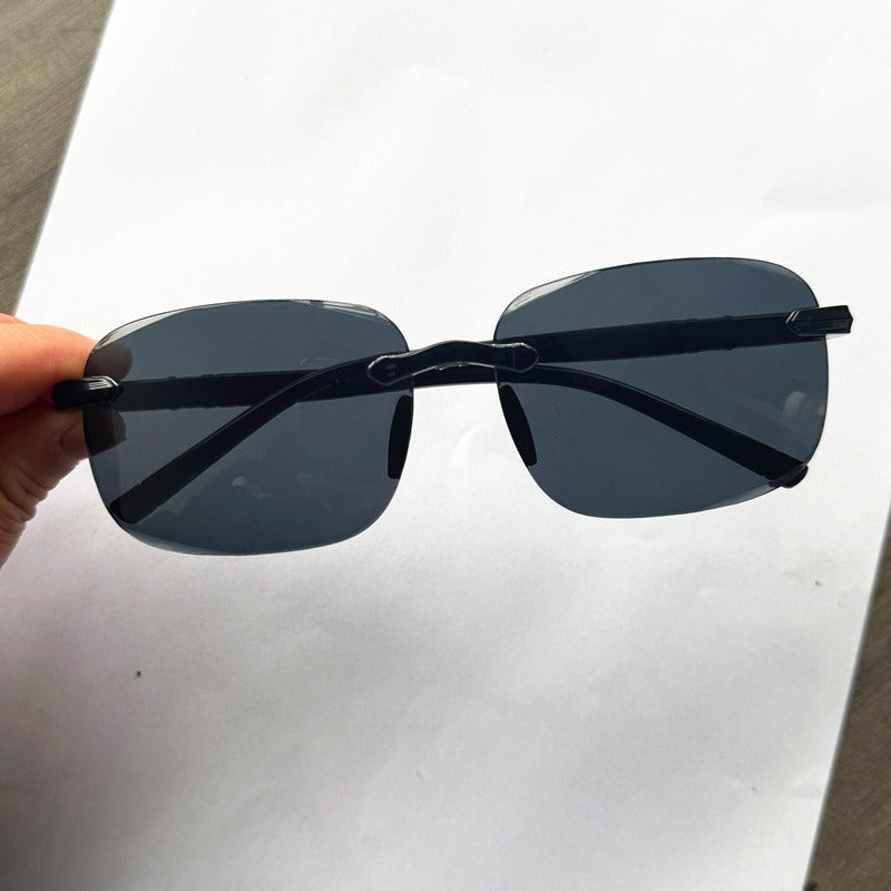 Chic Oversized Sunglasses Stornfield