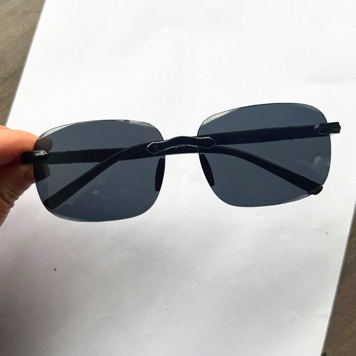 Chic Oversized Sunglasses Stornfield