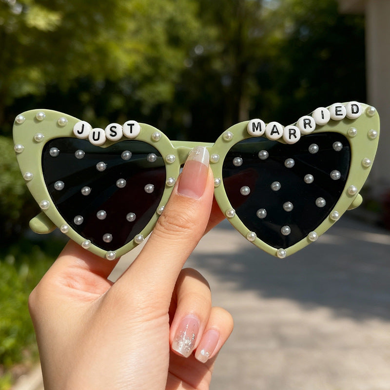 Novelty Heart-Shaped Sunglasses Stornfield