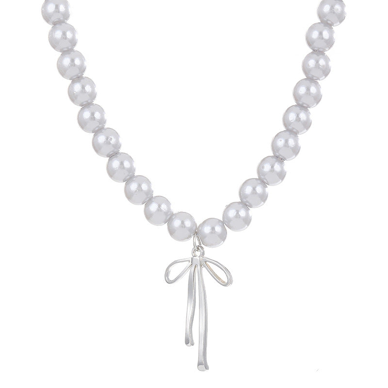 Delicate pearl necklace Stornfield