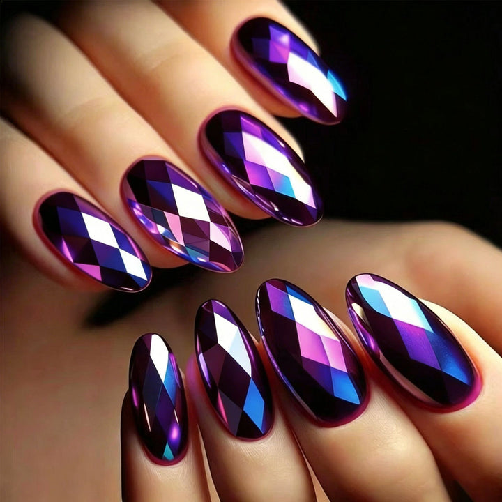 Shiny artificial nails Stornfield