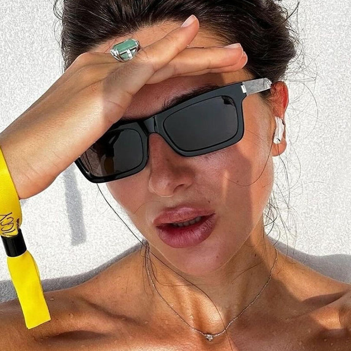 Women's square sunglasses with transparent lenses and stylish design Stornfield