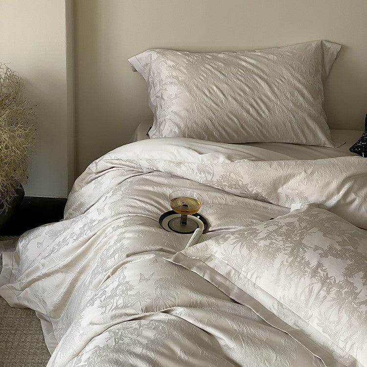 Luxurious bedding set made of jacquard satin with floral relief pattern