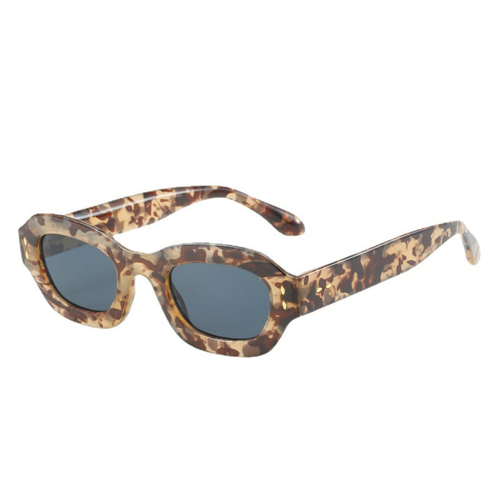 Women's Fashion Sunglasses in Retro Style with Wide Frame Stornfield