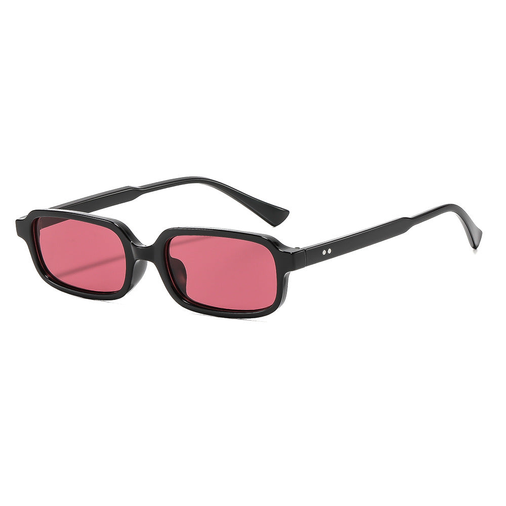 Vintage-Inspired Angular Sunglasses Stornfield