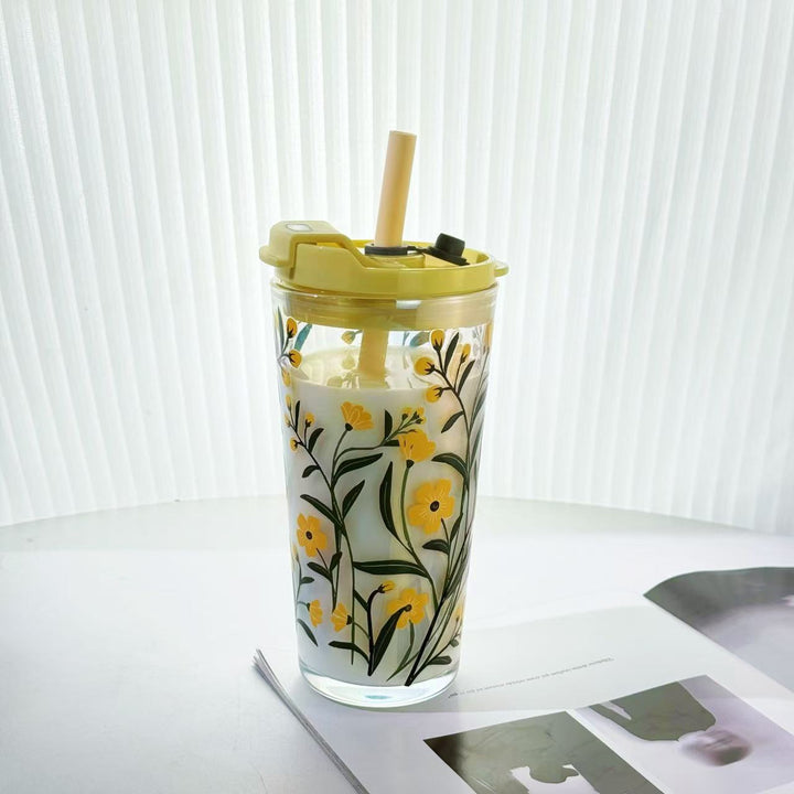 Women's drinking cup with practical silicone protective sleeve and decorative floral patterns Stornfield