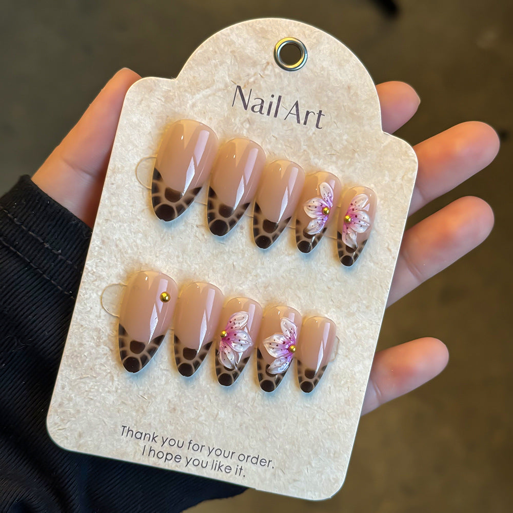 Press-On Nail Art Set Stornfield