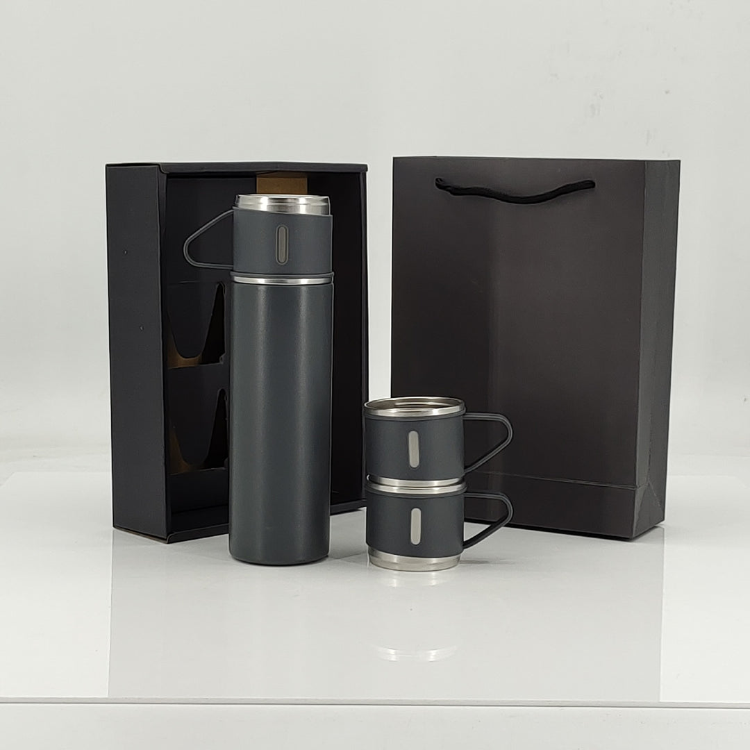 Ladies insulated bottle with integrated cups Stornfield