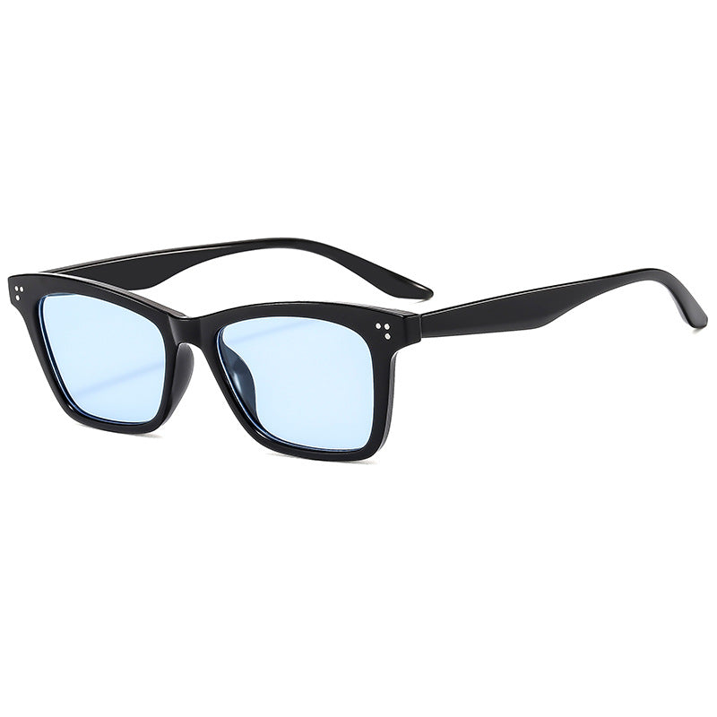 Ladies elegant sunglasses in fashionable rectangular design Stornfield