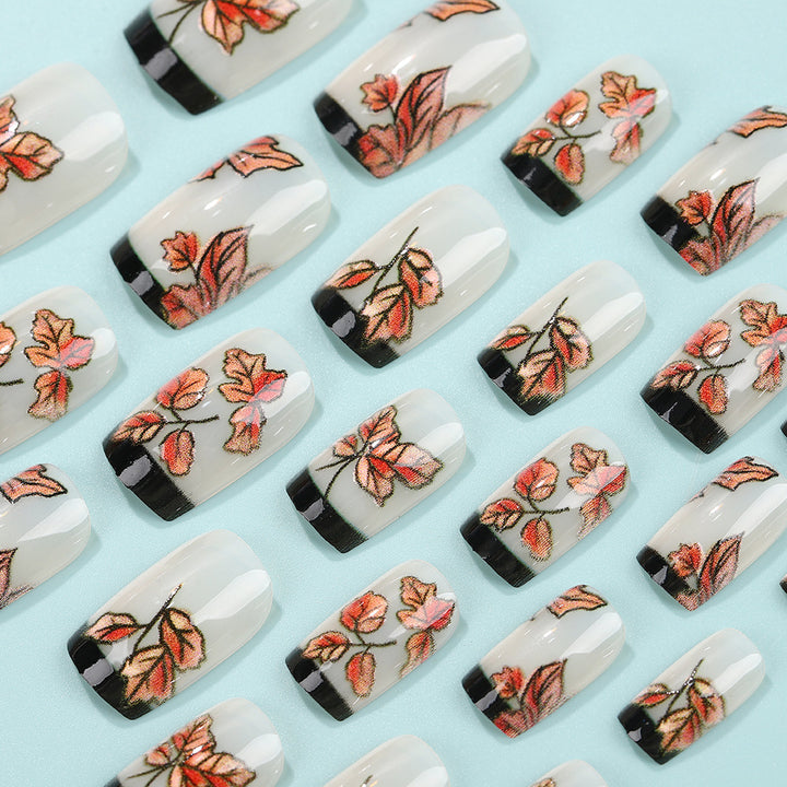Artificial nails in artistic floral design Stornfield