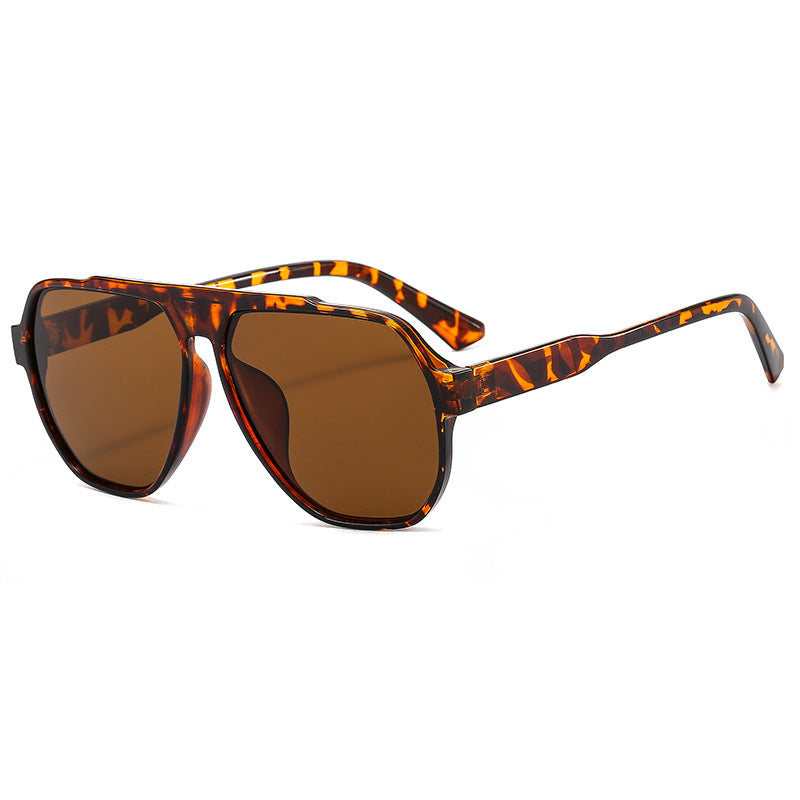 Ladies sporty sunglasses in trendy shield design Stornfield