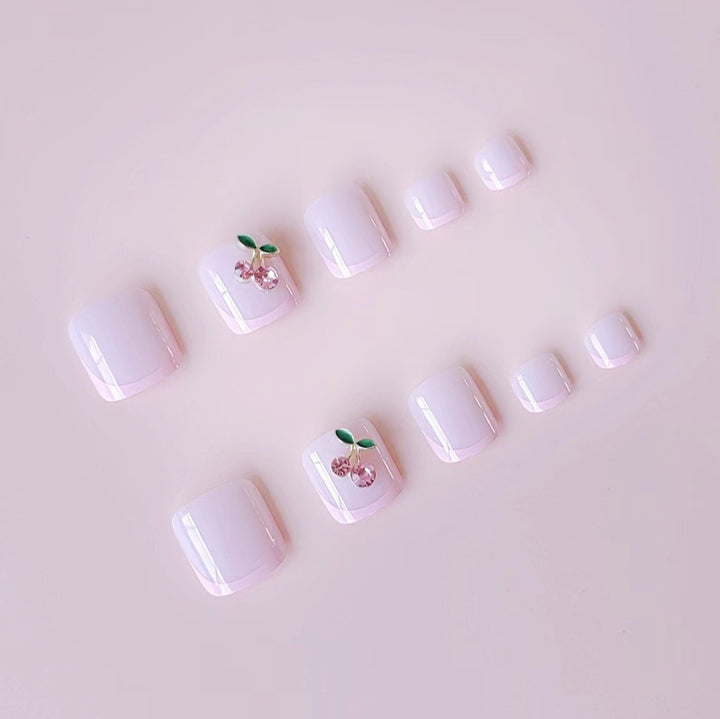 Artificial nail set with playful and stylish 3D decorations Stornfield