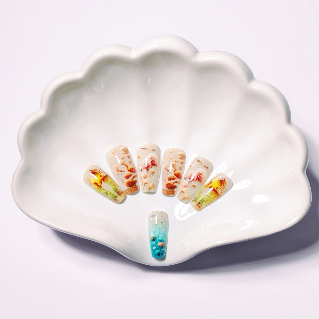 Artificial nails with maritime underwater motif Stornfield