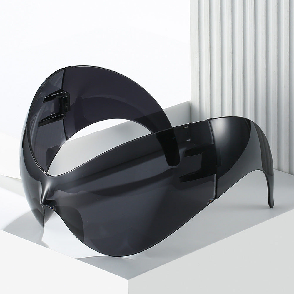 Oversized Futuristic Shield Sunglasses Stornfield