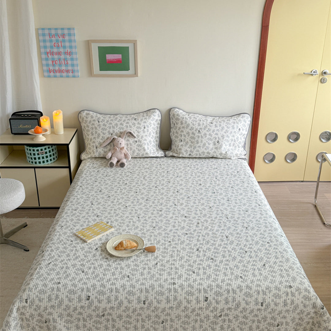 Lightweight Cotton Kantha-Style Reversible Coverlet and Piped Pillow Sham Set
