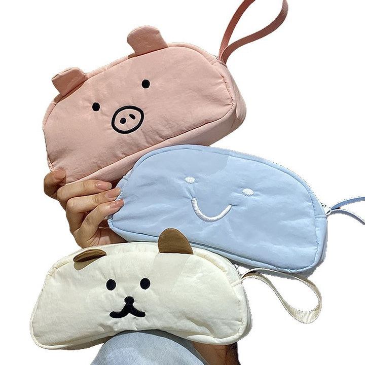 Handy bags with cute pig design Stornfield